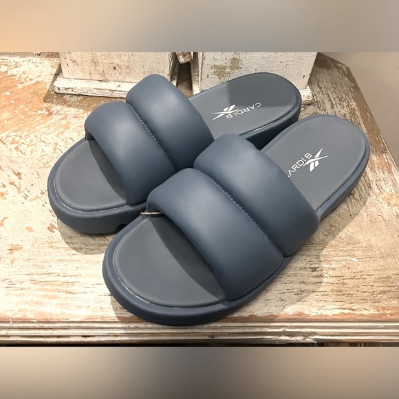 Reebok Cardi B Chunky Straps Blue Slide Sandals NWT Size 11 - Picture 1 of 8